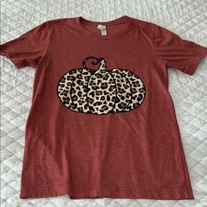 Leopard Pumpkin Graphic T-Shirt